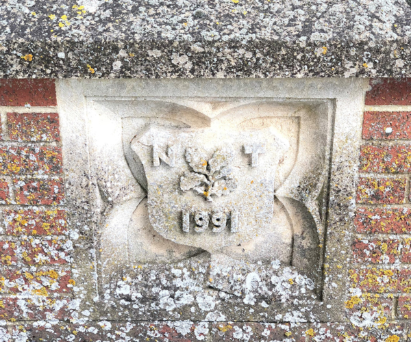 Business community news and historic houses