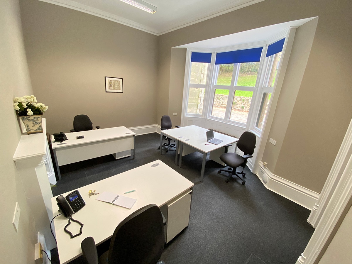 Phipps Office Desks