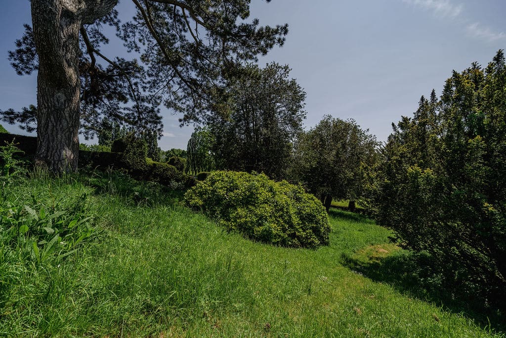 Heywood House Grounds